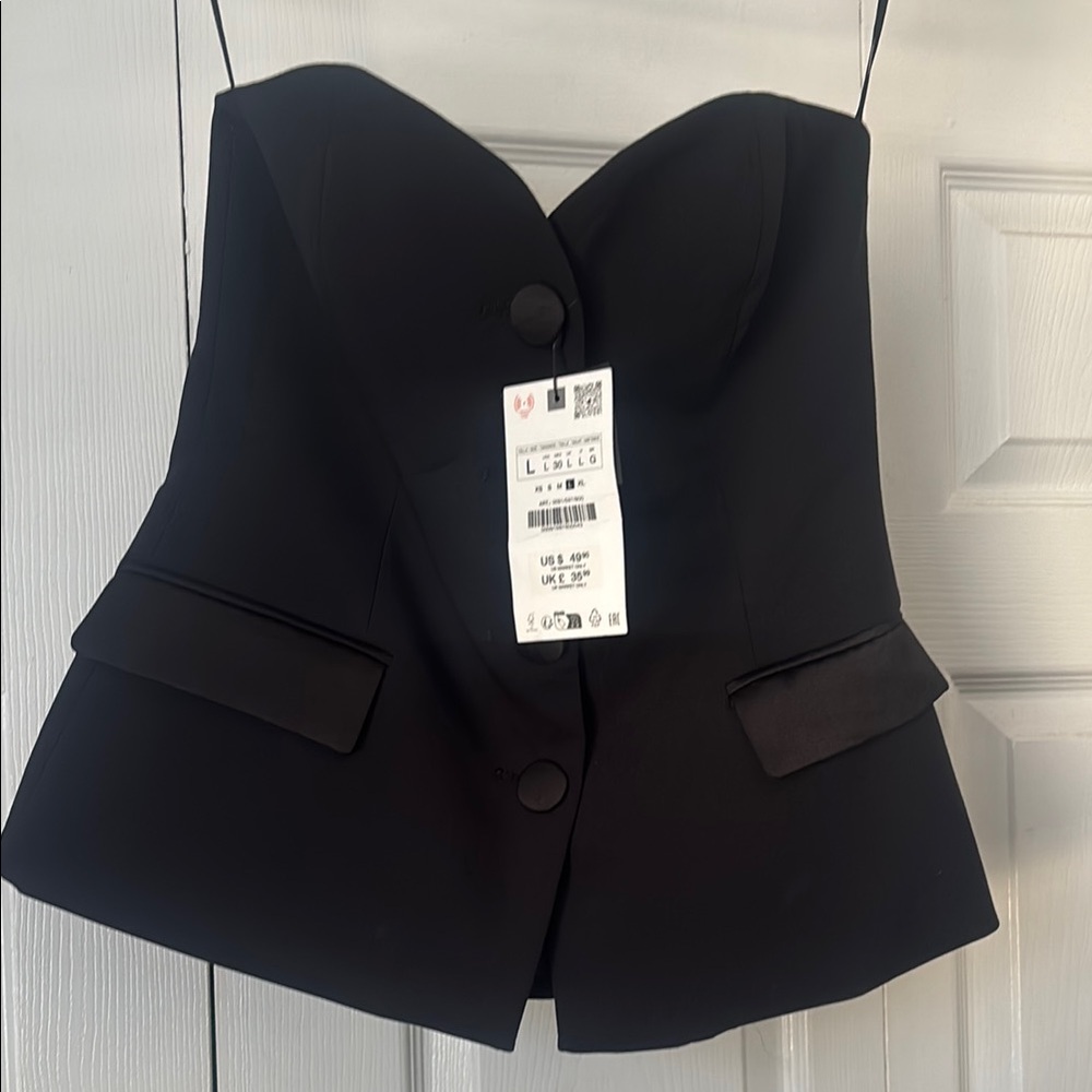 Elegant Black Strapless Blazer Top